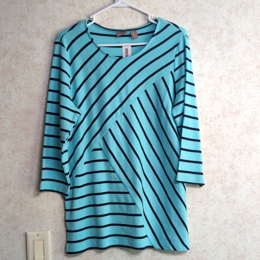Chico's stripe blouse size 1(medium)